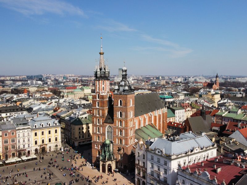 Ceny mieszkań w Krakowie doganiają warszawskie stawki