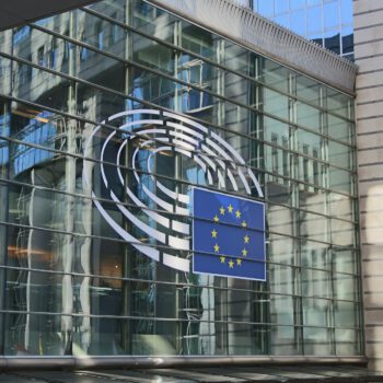 Komisja Europejska rozpoczyna konsultacje społeczne w sprawie unijnych przepisów w zakresie długoterminowych funduszy inwestycyjnych (ELTIF)