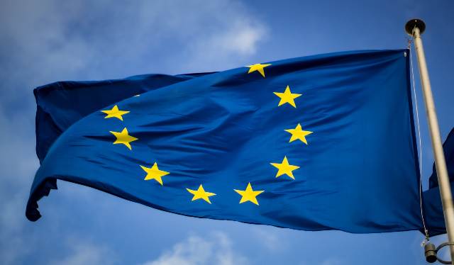 Komisja Europejska wszczyna formalne postępowanie wyjaśniające w sprawie możliwych ograniczeń w handlu stosowanych przez Mondelēz