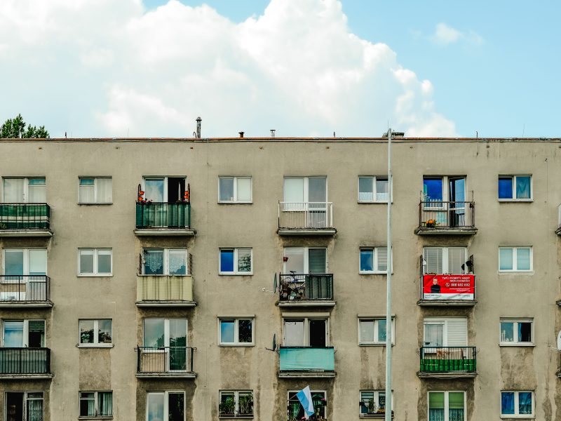 Podatek od reklamy na elewacji dosięgnie mieszkańców?