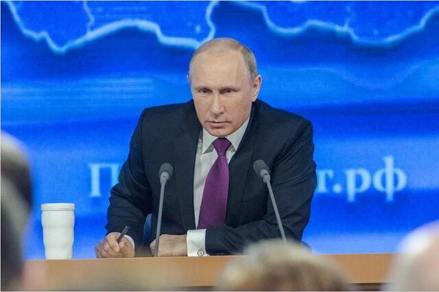 Putin szachuje