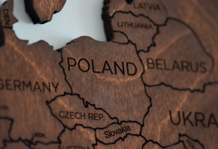 Rozporządzenie MSWiA nakazujące opuszczenie Polski przez osoby przekraczające granicę z Białorusią