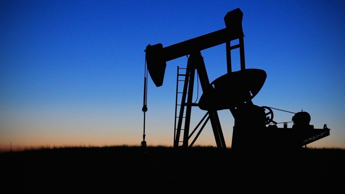 Złoto i ropa szukają wsparcia, ceny gazu szybują