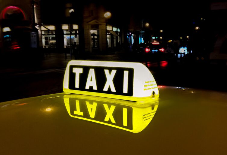 Bez taryfy ulgowej, czyli zadłużeni taksówkarze