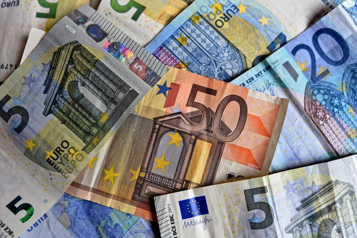 Strefa euro się nie poddaje